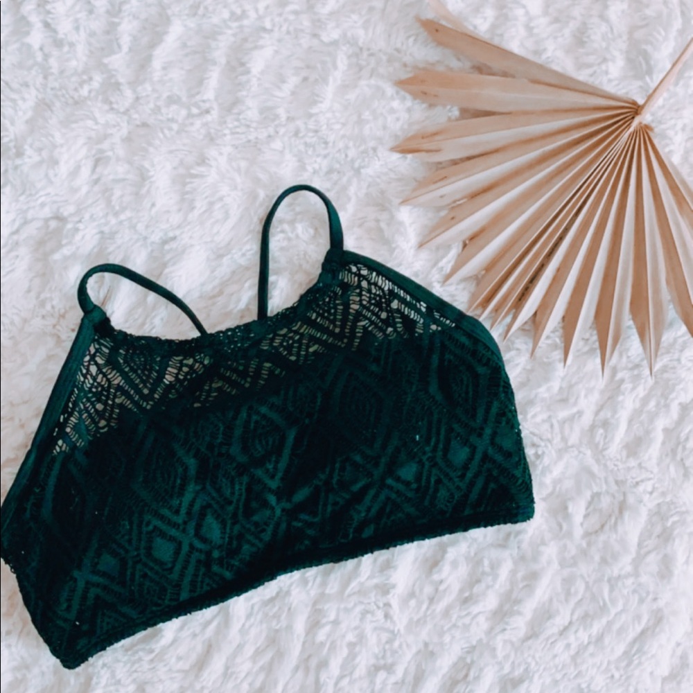 MIDORI | Black Bikini Top